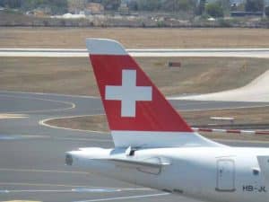 Lire la suite à propos de l’article aviation: Swiss counts passengers with AI support