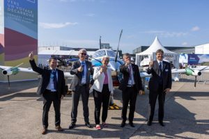 Lire la suite à propos de l’article Aéronautique: Les débuts d’EcoPulse à Paris mettent en évidence les progrès réalisés en matière de solutions durables