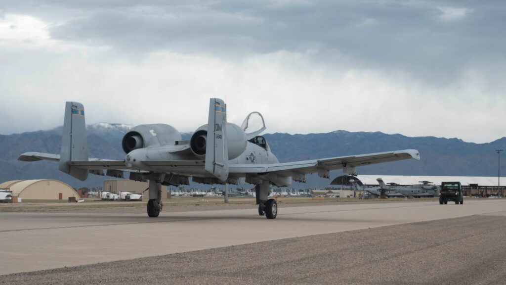 , Aéronautique: L’US Air Force commence le retrait des A-10 de sa base en Arizona