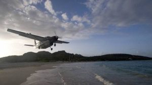 Lire la suite à propos de l’article Avions: La nouvelle vidéo de sécurité de Qantas est-elle vraiment si mauvaise ? – Aviation australienne