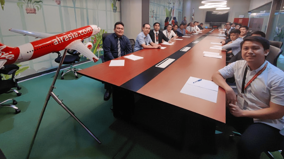 Lire la suite à propos de l’article Avions: AirAsia Philippines organise un recrutement massif de pilotes à l’occasion de la Journée mondiale des pilotes