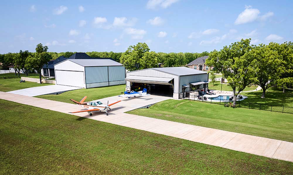 Lire la suite à propos de l’article Aéronautique: La communauté aéronautique de la région de Fort Worth s’agrandit avec un deuxième aéroport